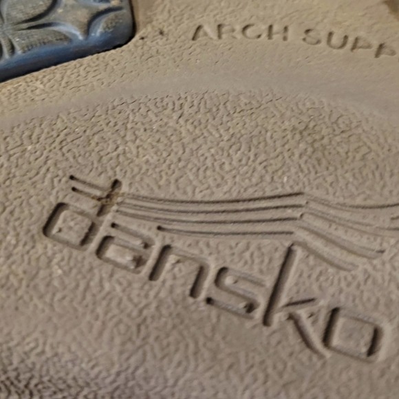 Dansko Gray Suede Sneakers size 6.5/7 (37) - Picture 5 of 7